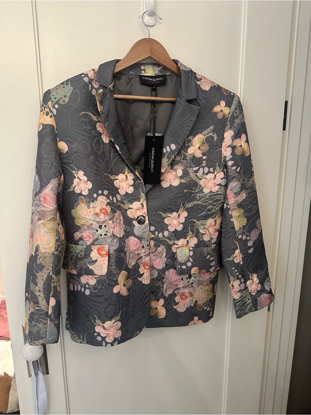 Cynthia Rowley Oversized Floral Gray Brocade Blazer with Pink Blossoms